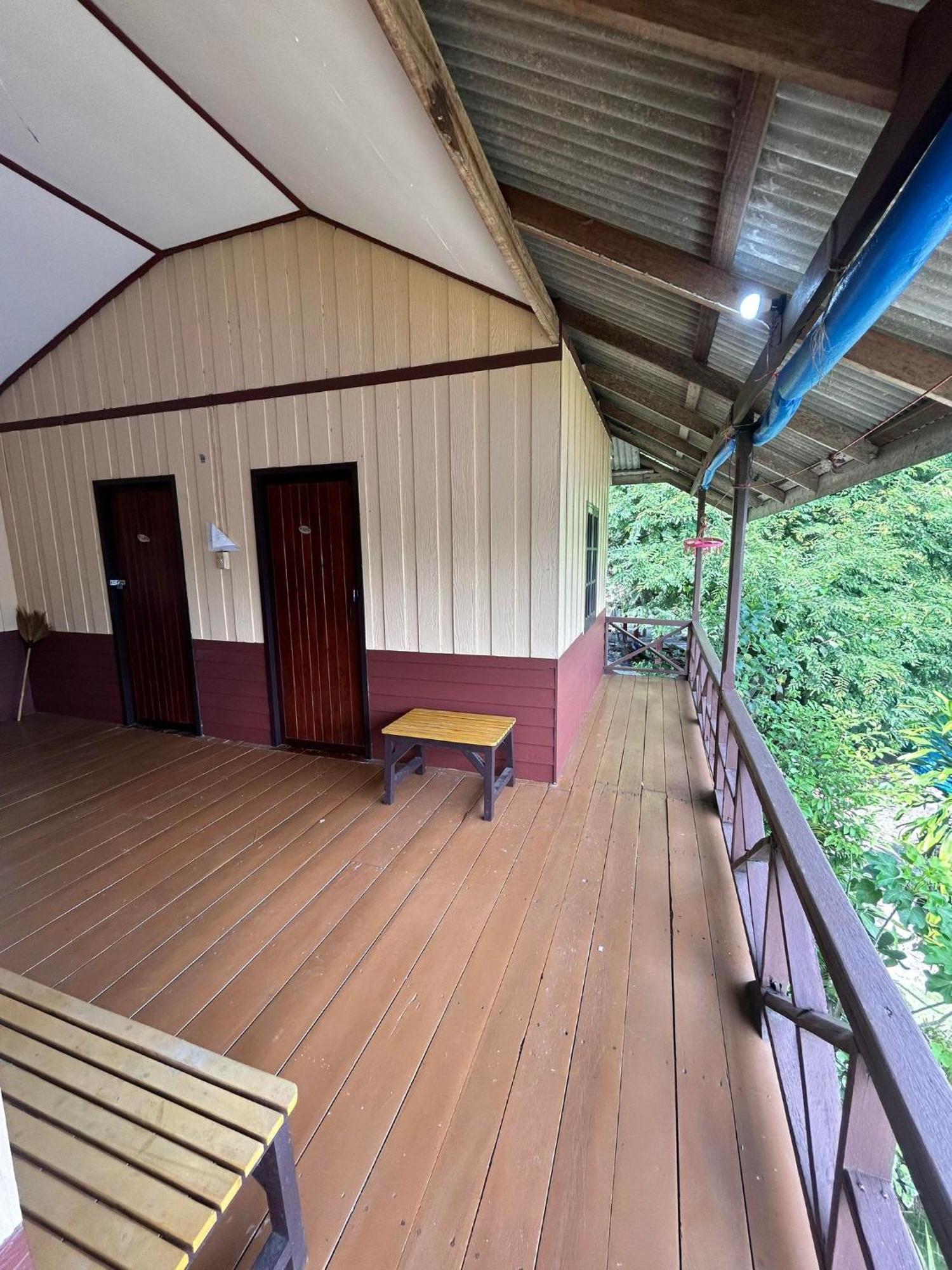Pinks Bungalow Baan Tai Exterior photo